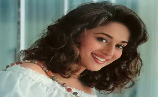 Madhuri Dixit Says Experiments With Husband Sriram Nene Hairstyle In Lockdown Days - Sakshi