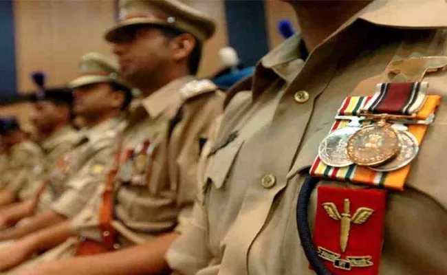 Ministry of Home Affairs Announces Police Medals To AP And Telangana - Sakshi