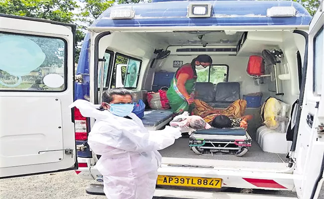 Corona victim gave birth in 108 Vehicle - Sakshi