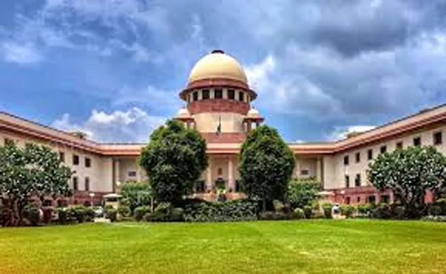 Supreme Court to examine if universities can be sued under consumer law - Sakshi