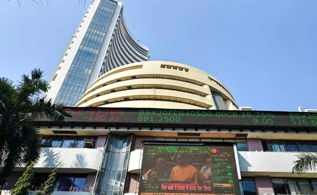 Market bounce back from losses- Metal shares zoom - Sakshi