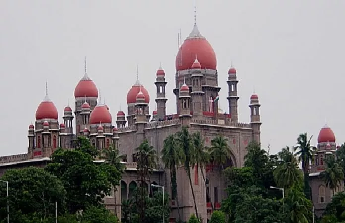 Telangana High Court Fires On Government Over Municipal Reservation - Sakshi