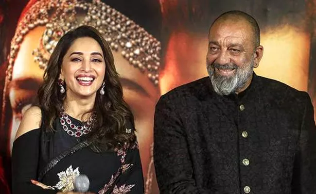 Madhuri Dixit, Sanjay Dutt Breakup Love Story - Sakshi