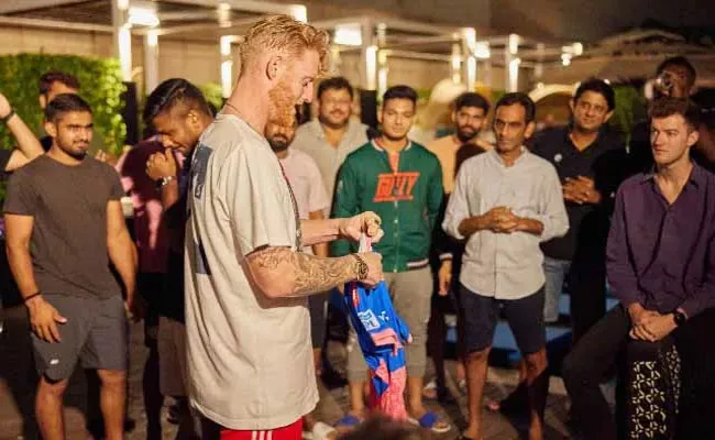 IPL 2021: Rajasthan Royals Gifts A Jersey To Ben Stokes With His Late Fathers Name - Sakshi