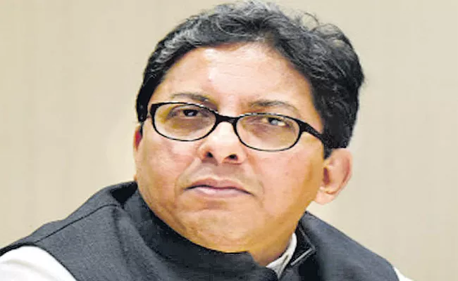 Bengal Chief Ssecretary Unlikely To Report To Delhi - Sakshi