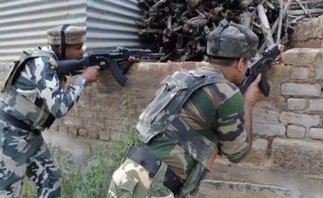 Militants Killed In Encounter With Security Forces In Jammu And Kashmir Anantnag - Sakshi