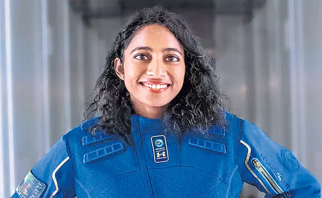 Shirisha Bandla Says Space travel is a miracle - Sakshi