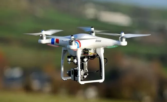 Drone Spotted In Indian High Commission In Pakistan - Sakshi