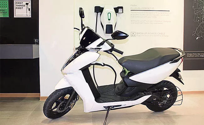 Rising Fuel Prices People Chooses Electric Bikes For Alternative - Sakshi