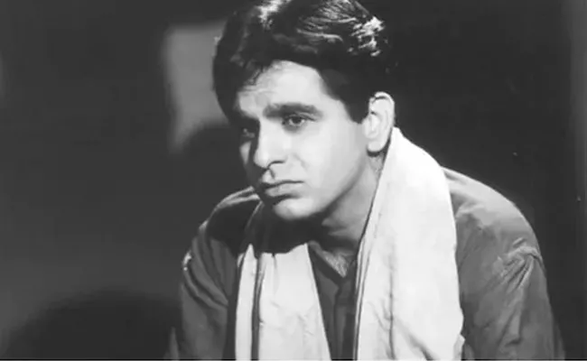 Know Why Actor Dilip Kumar Changed His Original Name - Sakshi