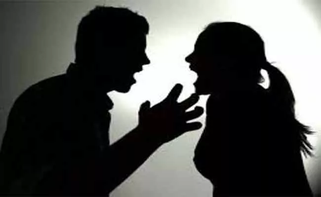 Wife Assasinate Her Husband In Karnataka - Sakshi