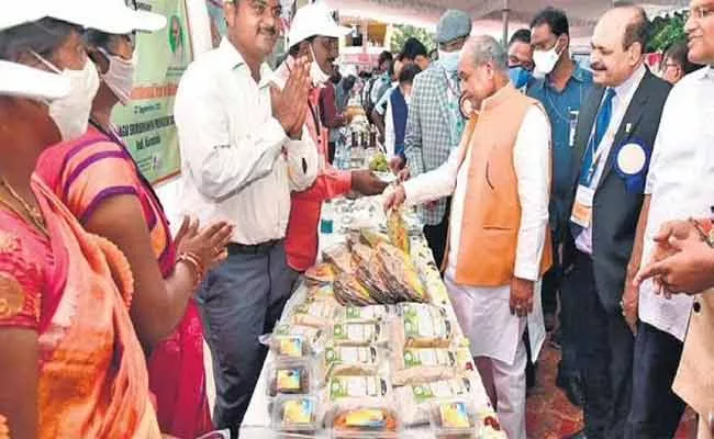 Central Minister Narendra Singh Tomar Coming As Chief Guest In Hyderabad - Sakshi