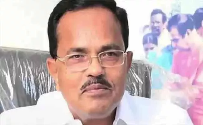 Telangana: Former Minister Motkupalli Narsimhulu Will Join TRS Today - Sakshi