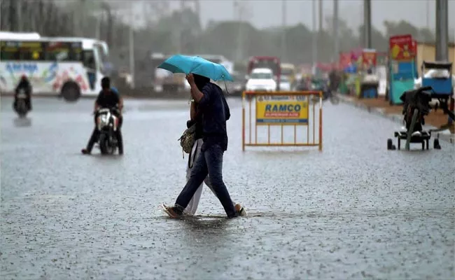 Heavy Rainfall In Tamilnadu - Sakshi