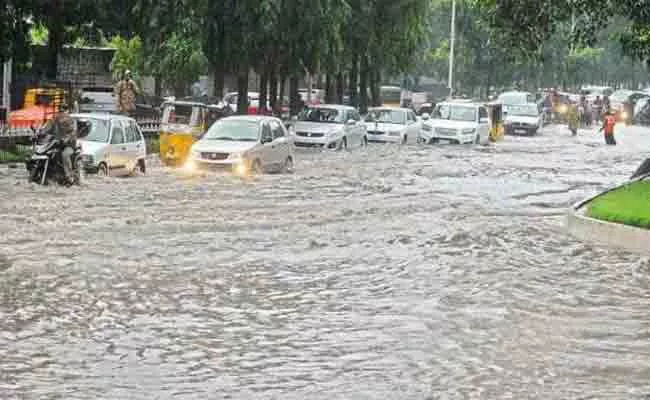 Meteorological Department Alert: Heavy Rainfall In AP - Sakshi