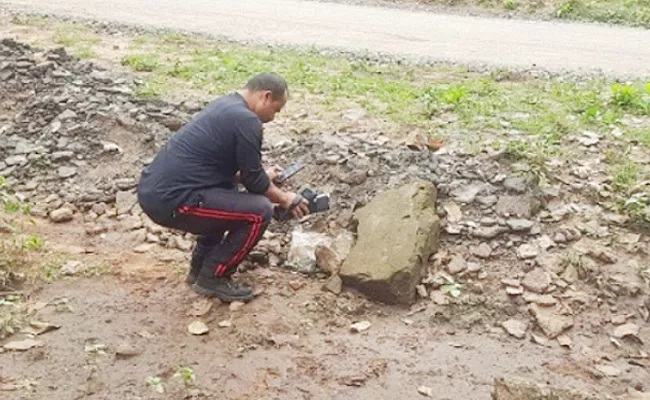 Jawans Diffuses Bombs Landmines Arrange By Maoist Orissa - Sakshi