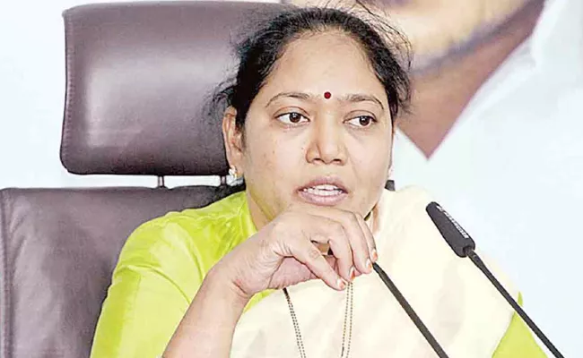 Home Minister Mekathoti Sucharitha Fires On Chandrababu - Sakshi