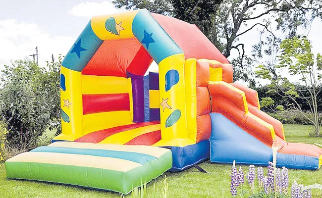 Four children killed in Australia bouncy castle tragedy - Sakshi