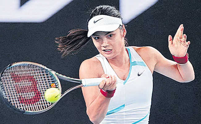 Australian Open: Emma Raducanu Enters 2nd Round Leylah Fernandez Out - Sakshi