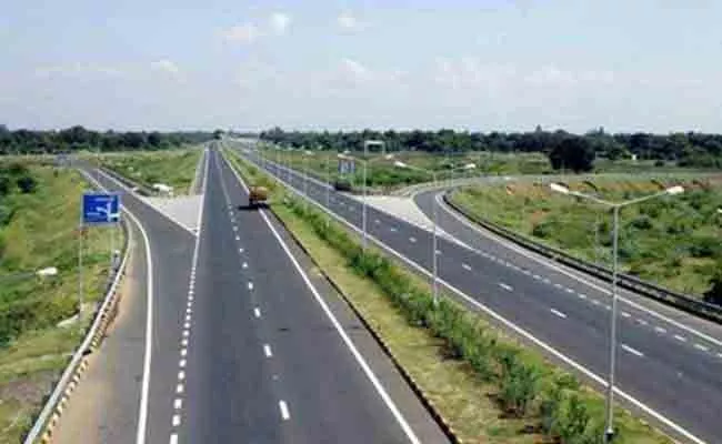 National Highway 44 Will Become Super Information Road - Sakshi