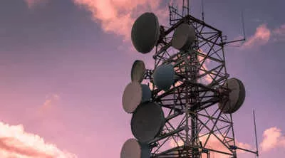 telecom companies on 5g spectrum biding cost and TRAI clarifies - Sakshi