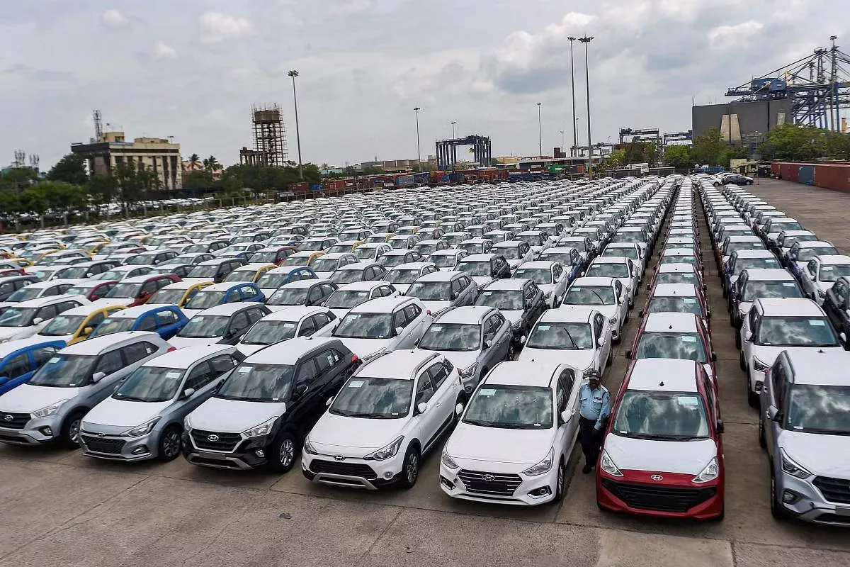 Tata Passenger Vehicle Sales Grow 43 Per Cent At 42,293 Units - Sakshi
