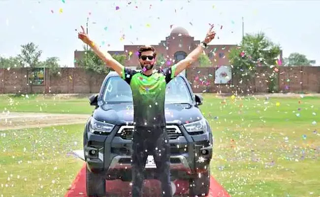 Lahore Qalandars Gift Skipper Shaheen Shah Afridi Brand New Car Viral - Sakshi