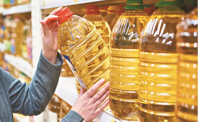 Edible Oil Prices Set To Fall In August Month - Sakshi