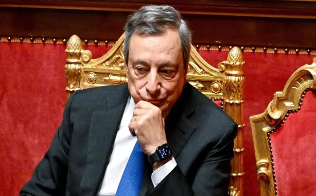 Italian PM Mario Draghi resigns amid political crisis - Sakshi