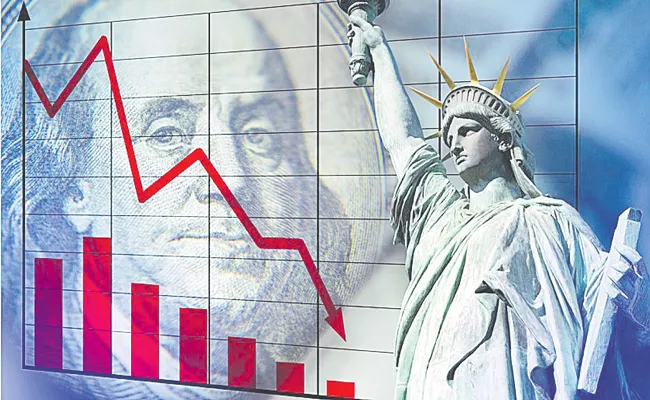 US Economy Shrinks for Second Straight Quarter - Sakshi