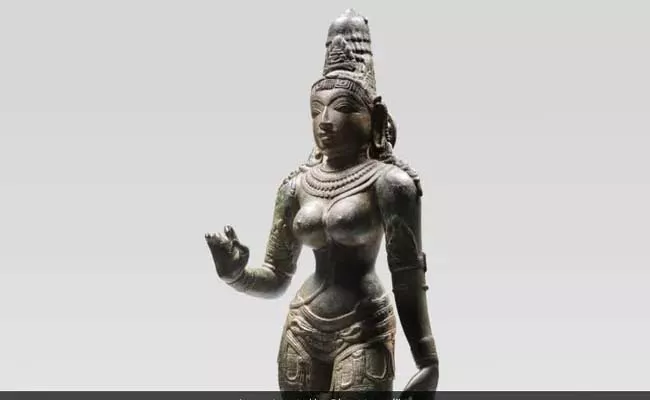 Idol Of Goddess Parvati Found At New York Bonhams Auction House - Sakshi