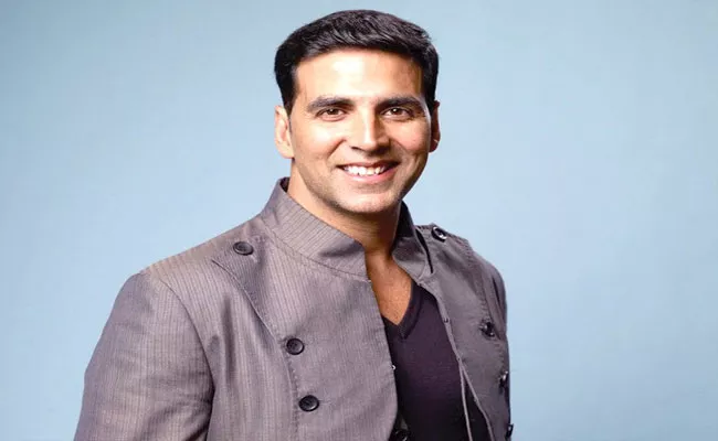 Akshay Kumar Sells Off His Andheri Property To Arman Malik Father - Sakshi