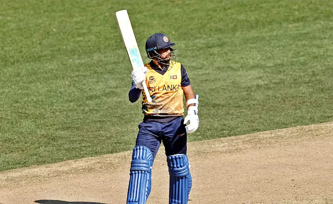 T20 WC Kusal Mendis 44 Balls-79 Runs SL-Set 163 Runs Target Netherlands - Sakshi