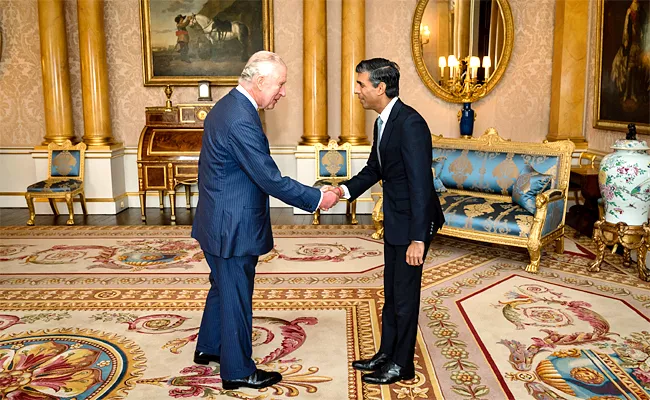 British New PM Rishi Sunak Speech After Met King Charles - Sakshi