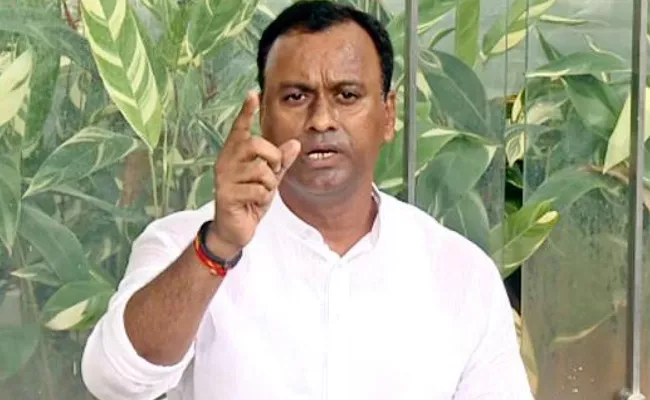 Munugode BJP Candidate Rajagopal Reddy Criticizes CM KCR And TRS - Sakshi