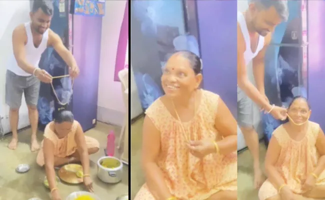 Man Surprising Mother With Gold Chain Goes Viral - Sakshi