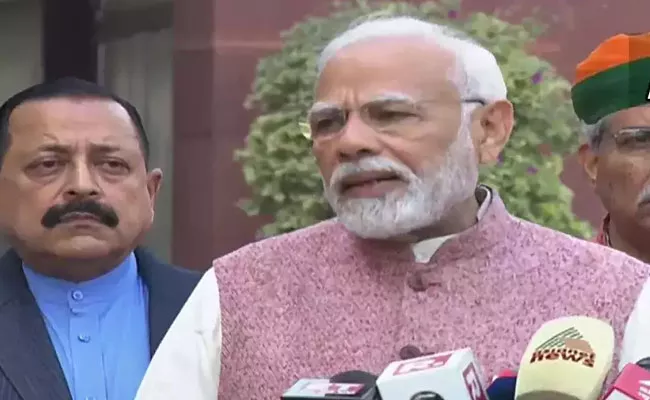 PM Modi Ahead Of Parliament Winter Session Says G20 Big Chance - Sakshi