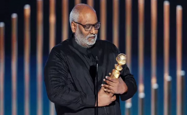 MM Keeravani Speech For Naatu Naatu with His Wife Srivalli Special Mention - Sakshi