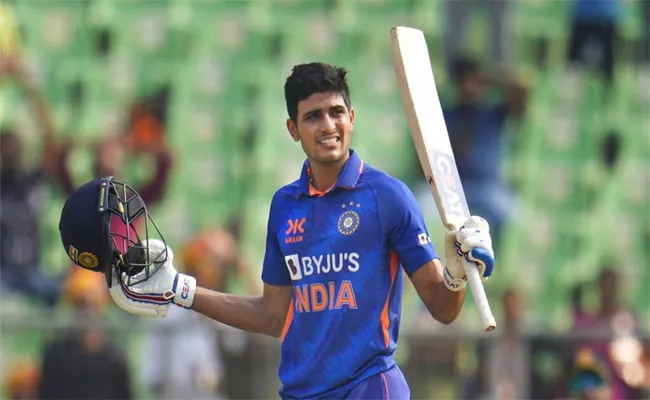 Shubman Gill Father Unhappy With Century Against Sri Lanka - Sakshi