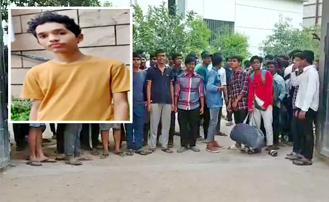 Sri Chaitanya College Student Satvik Committed Suicide At Narsingi - Sakshi