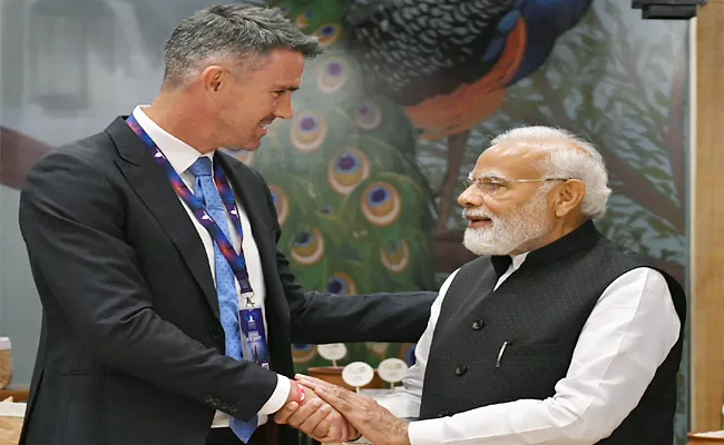 Kevin Pietersen Interesting Discussion With Prime Minister Narendra Modi - Sakshi