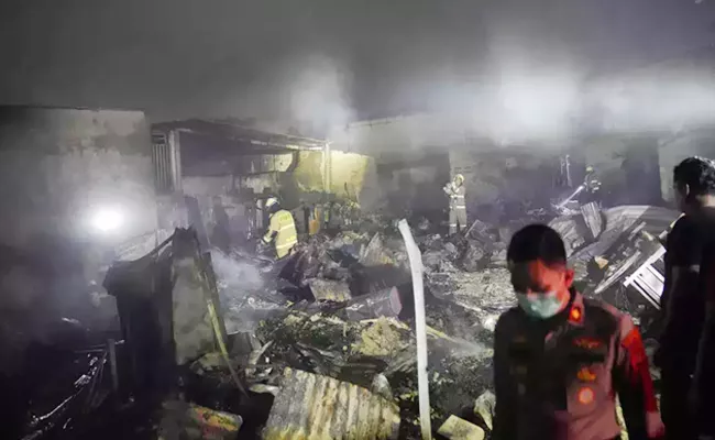 Indonesia Jakarta Fire Accident Killed Few  - Sakshi