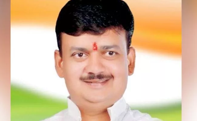 Maharashtra Congress MP Balu Dhanorkar Dies With Kidney Issue - Sakshi