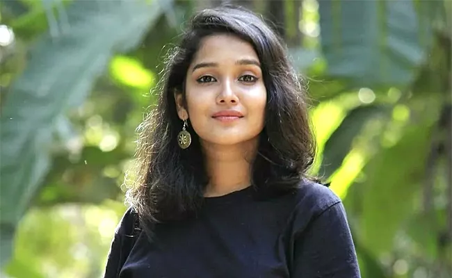 Actress Anikha Surendran Death Poster Trending In Social Media - Sakshi