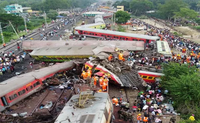 Odisha Chief Secretary Said Govt No Intention To Hide On Train Deaths - Sakshi