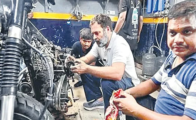 Mechanics need to be empowered to strengthen India - Sakshi