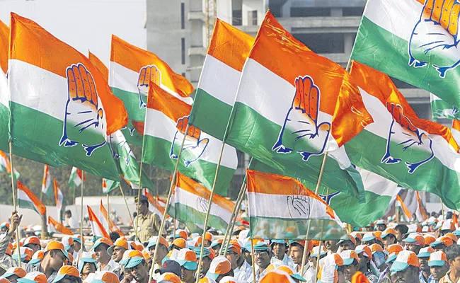 Congress party is preparing to promise to implement Gruhalakshmi scheme in Telangana - Sakshi