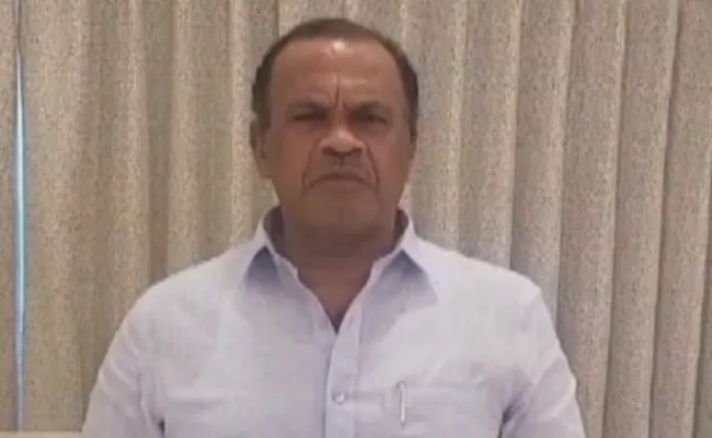 Komatireddy Venkat Reddy Slams Telangana Govt - Sakshi