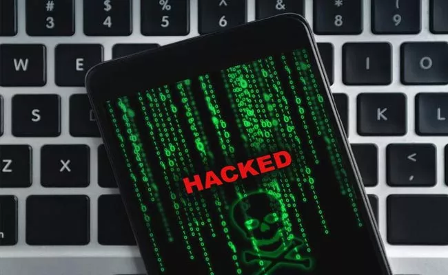 DCP phone hacked in Telangana - Sakshi