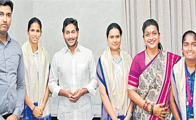 CM Jagan congratulated the medal winners - Sakshi